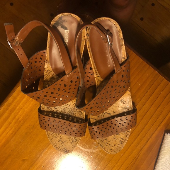 BCBG wedges - Picture 3 of 3